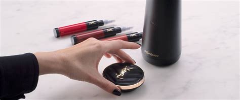 ysl maquina de batom|YSL Beauty cria impressora de batons personalizados.